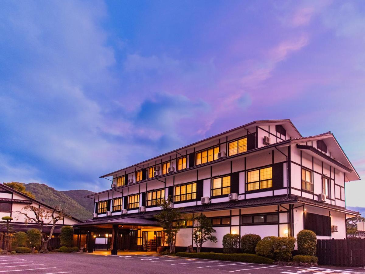 Yawaragi-No-Sato Yadoya Hotel Yufu Exterior photo