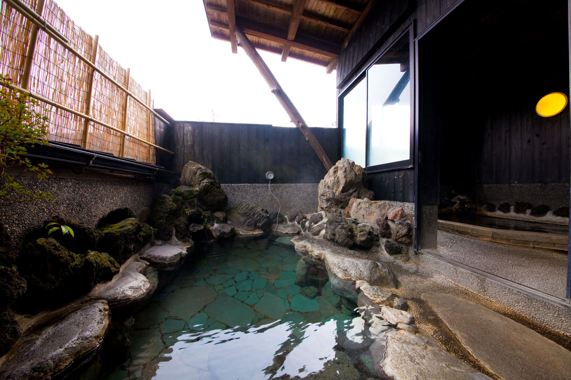 Yawaragi-No-Sato Yadoya Hotel Yufu Exterior photo